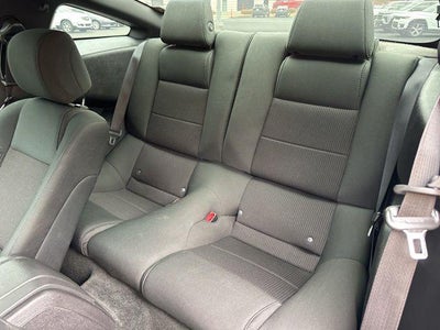 2014 Ford Mustang 2dr Cpe V6