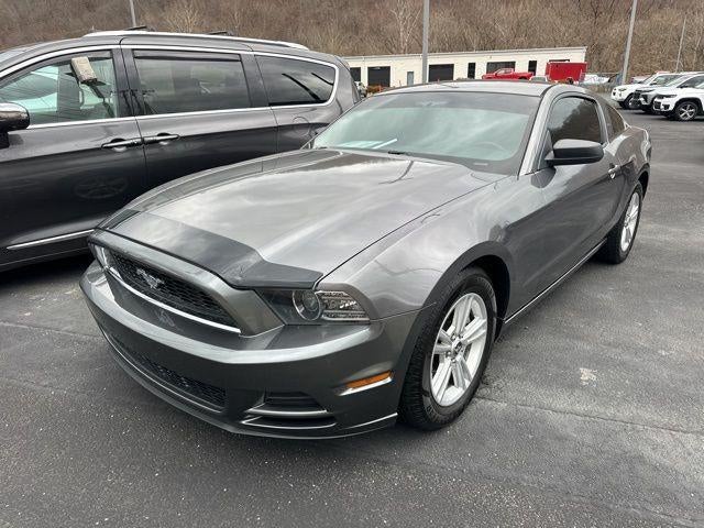2014 Ford Mustang 2dr Cpe V6
