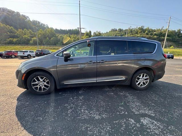 2020 Chrysler Pacifica Touring L FWD