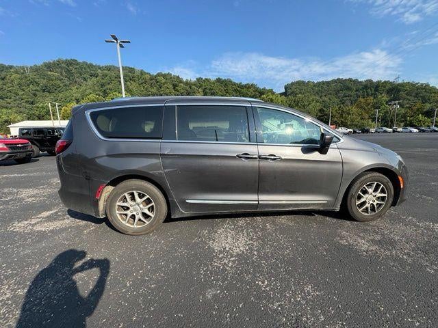 2020 Chrysler Pacifica Touring L FWD