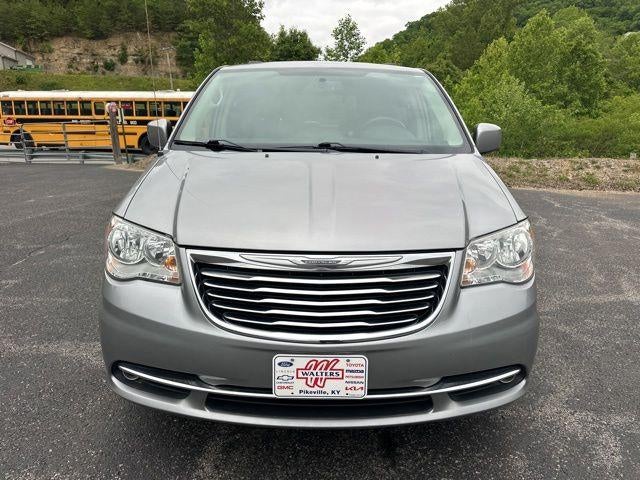 2016 Chrysler Town & Country 4dr Wgn Touring