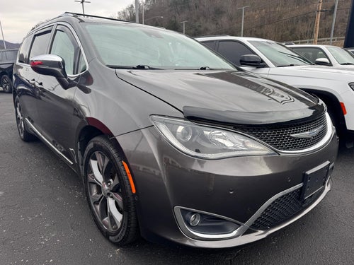 2017 Chrysler Pacifica Limited FWD