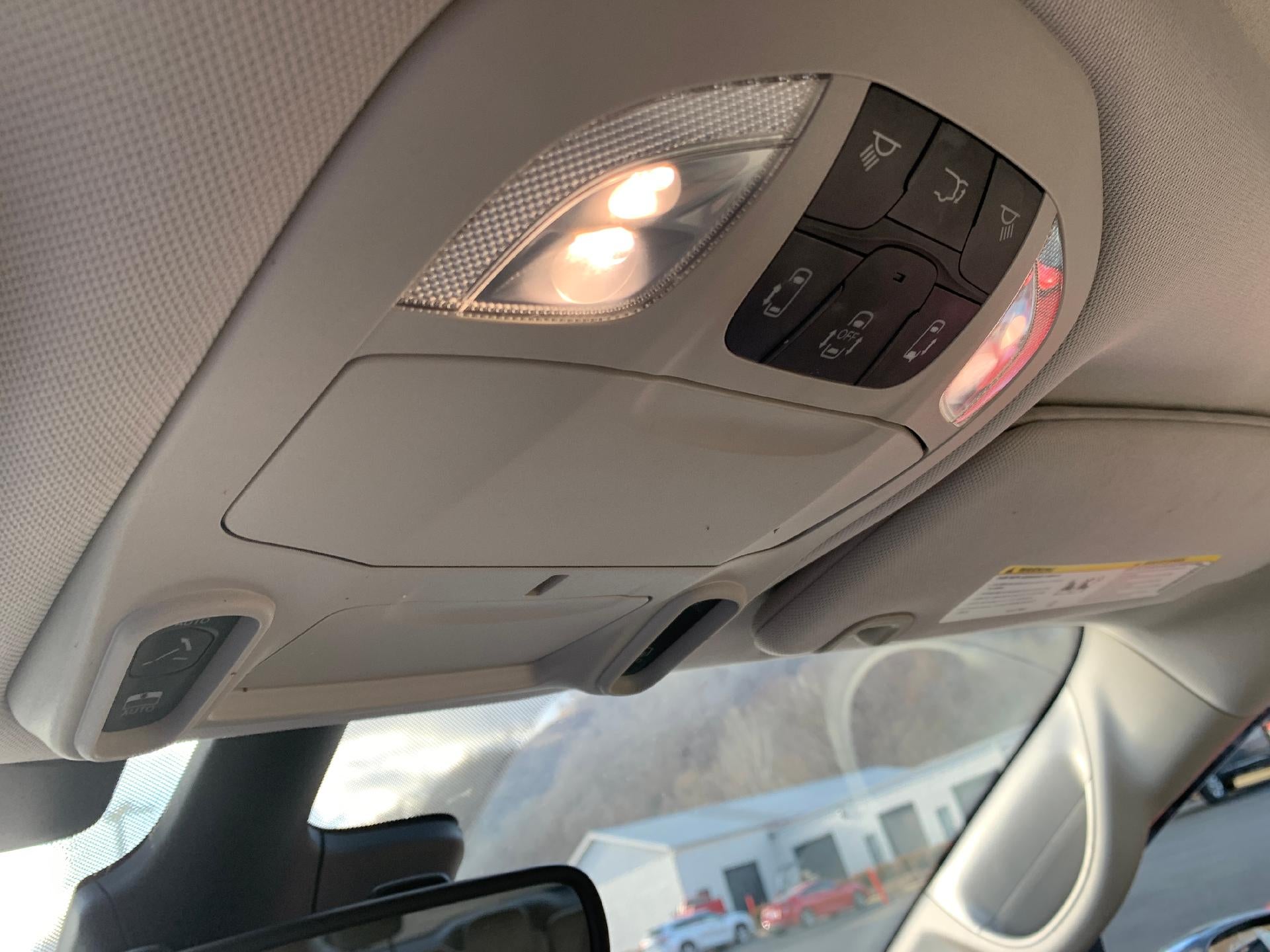 2017 Chrysler Pacifica Limited FWD