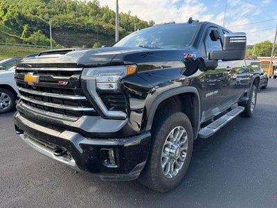 2025 Chevrolet Silverado 2500 HD Crew Cab Standard Box 4-Wheel Drive LTZ
