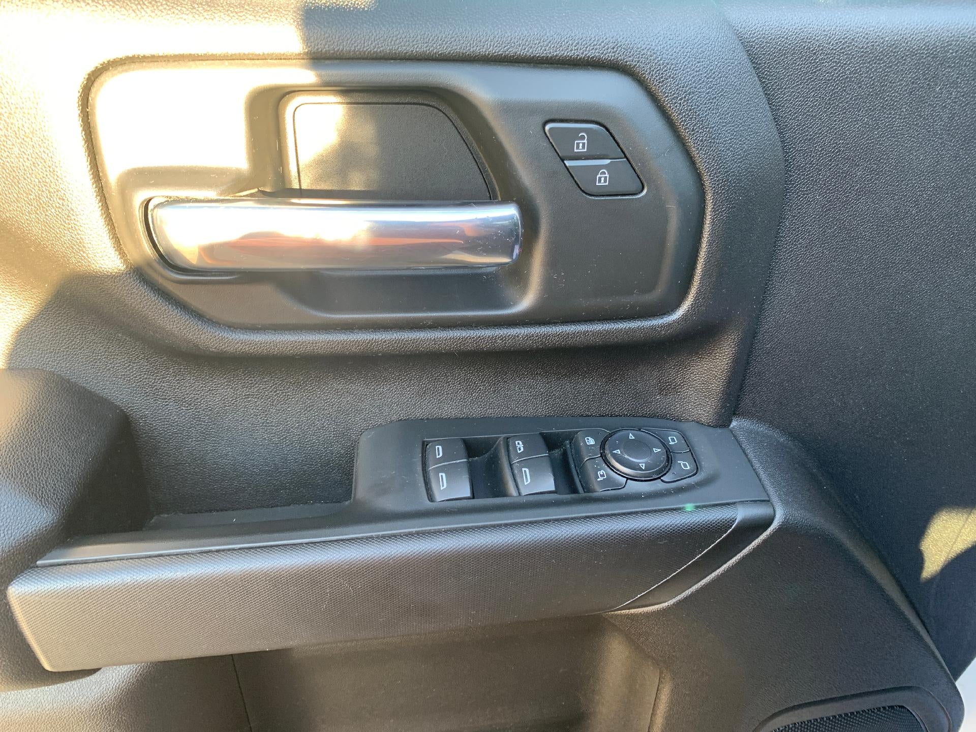 2024 Chevrolet Silverado 2500 HD Crew Cab Standard Box 4-Wheel Drive Custom