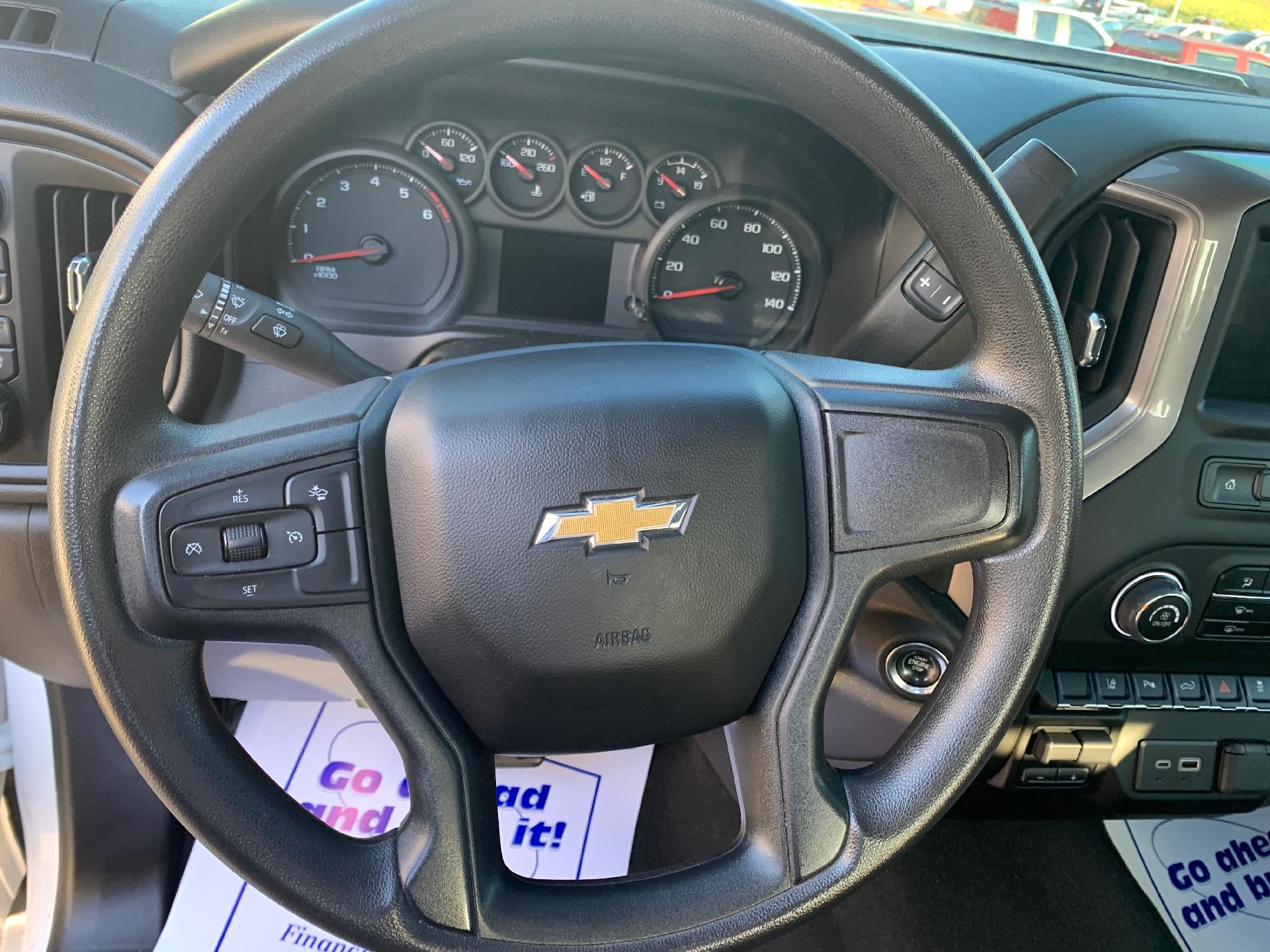 2024 Chevrolet Silverado 2500 HD Crew Cab Standard Box 4-Wheel Drive Custom