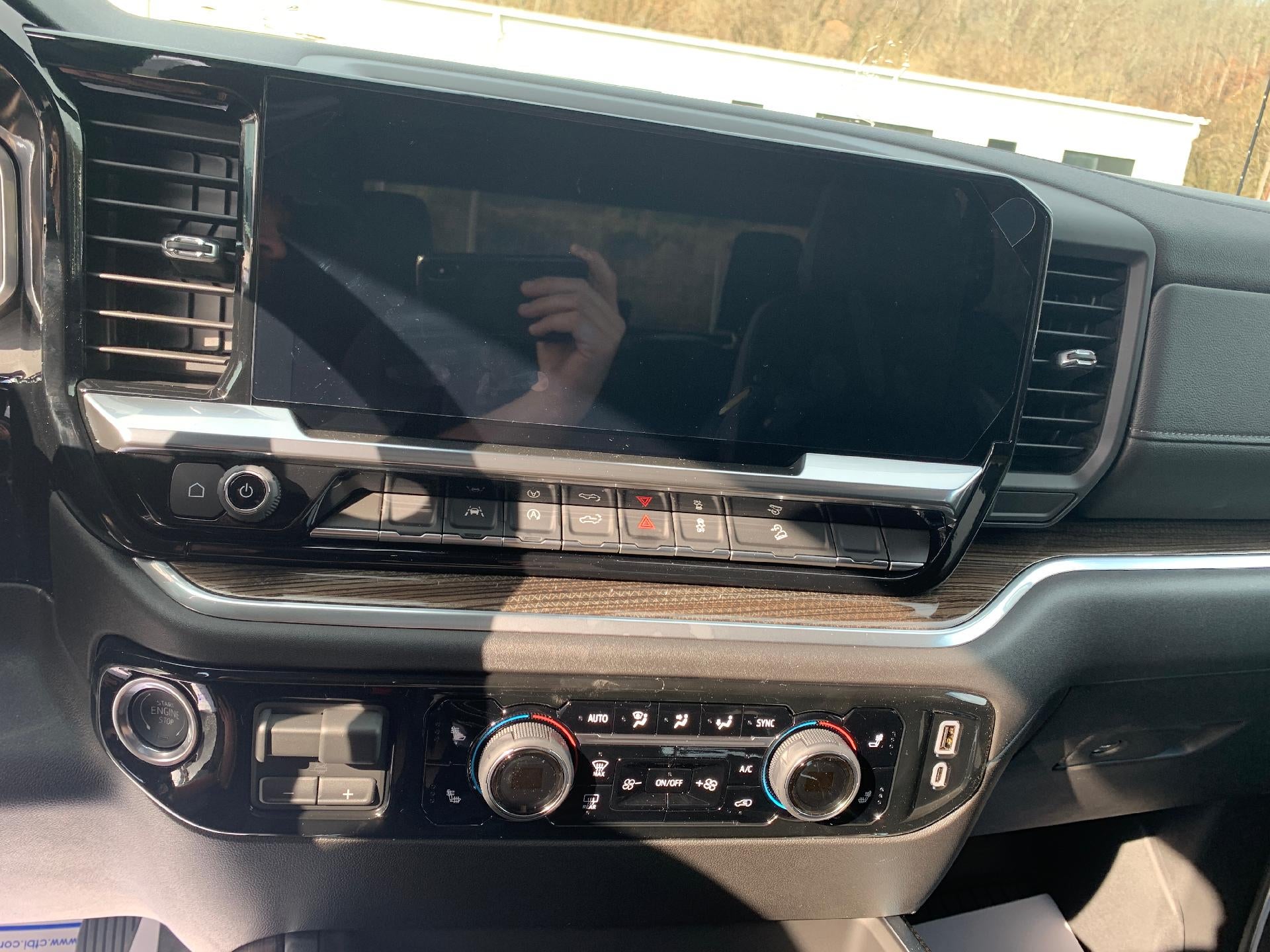 2026 Chevrolet Silverado 1500 RST Crew Cab 4x4 Z71