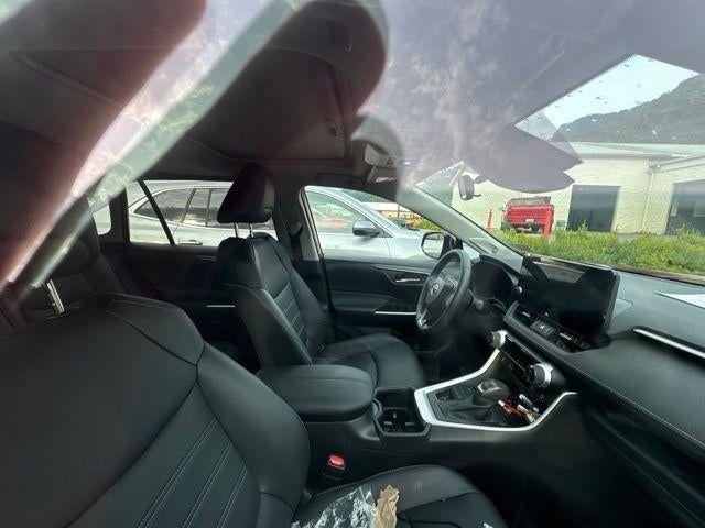 2025 Toyota RAV4 XLE Premium AWD (Natl)