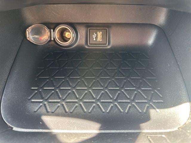 2025 Toyota RAV4 XLE AWD (Natl)