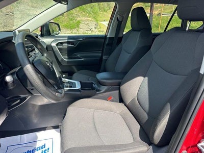 2025 Toyota RAV4 XLE AWD (Natl)