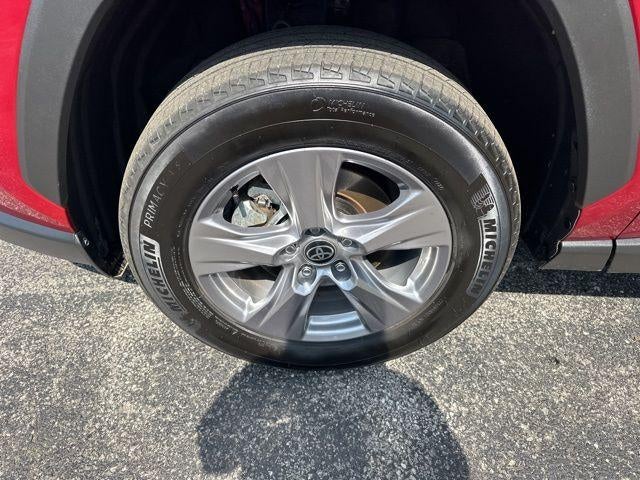 2025 Toyota RAV4 XLE AWD (Natl)