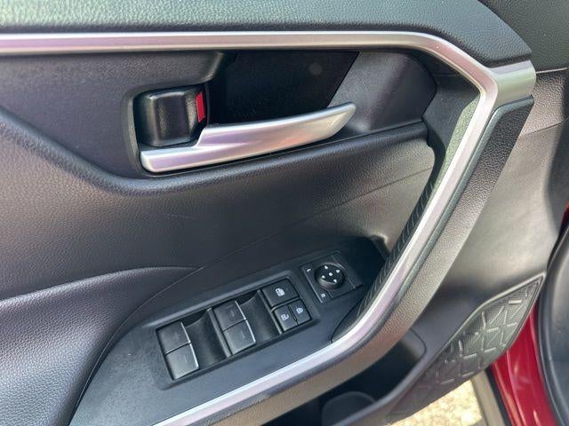 2025 Toyota RAV4 XLE AWD (Natl)