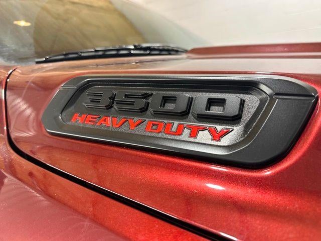 2022 RAM 3500 Big Horn 4x4 Crew Cab 6'4" Box