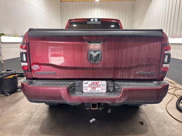 2022 RAM 3500 Big Horn 4x4 Crew Cab 6'4" Box