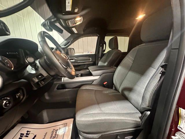 2022 RAM 3500 Big Horn 4x4 Crew Cab 6'4" Box