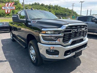 2025 RAM 2500 Tradesman 4x4 Crew Cab 6'4" Box