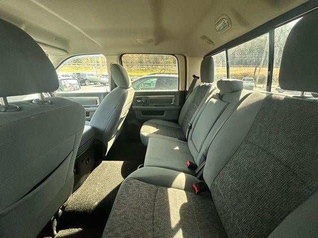 2017 RAM 1500 Big Horn 4x4 Crew Cab 5'7" Box