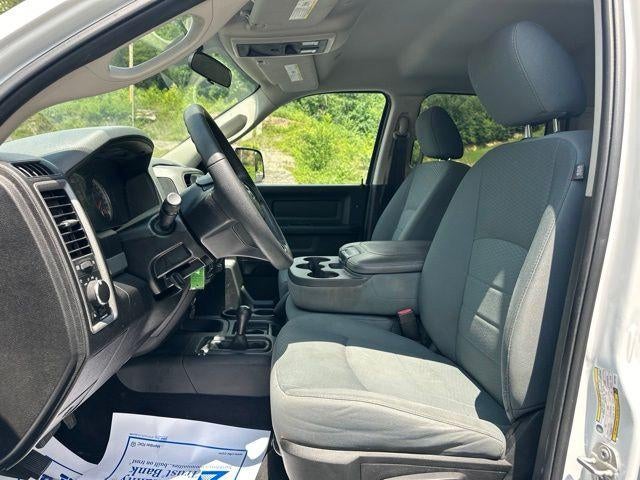 2018 RAM 2500 Tradesman 4x4 Crew Cab 6'4" Box