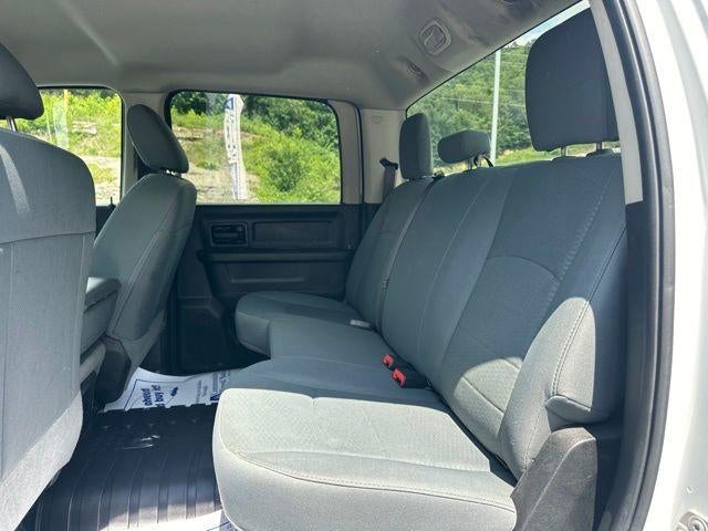 2018 RAM 2500 Tradesman 4x4 Crew Cab 6'4" Box