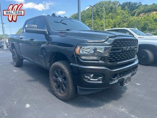 2022 RAM 2500 Big Horn 4x4 Crew Cab 6'4" Box