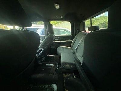 2022 RAM 2500 Big Horn 4x4 Crew Cab 6'4" Box