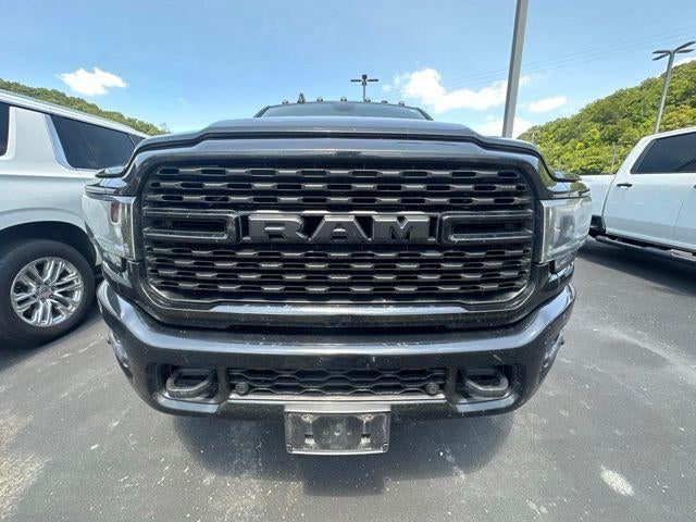 2022 RAM 2500 Big Horn 4x4 Crew Cab 6'4" Box