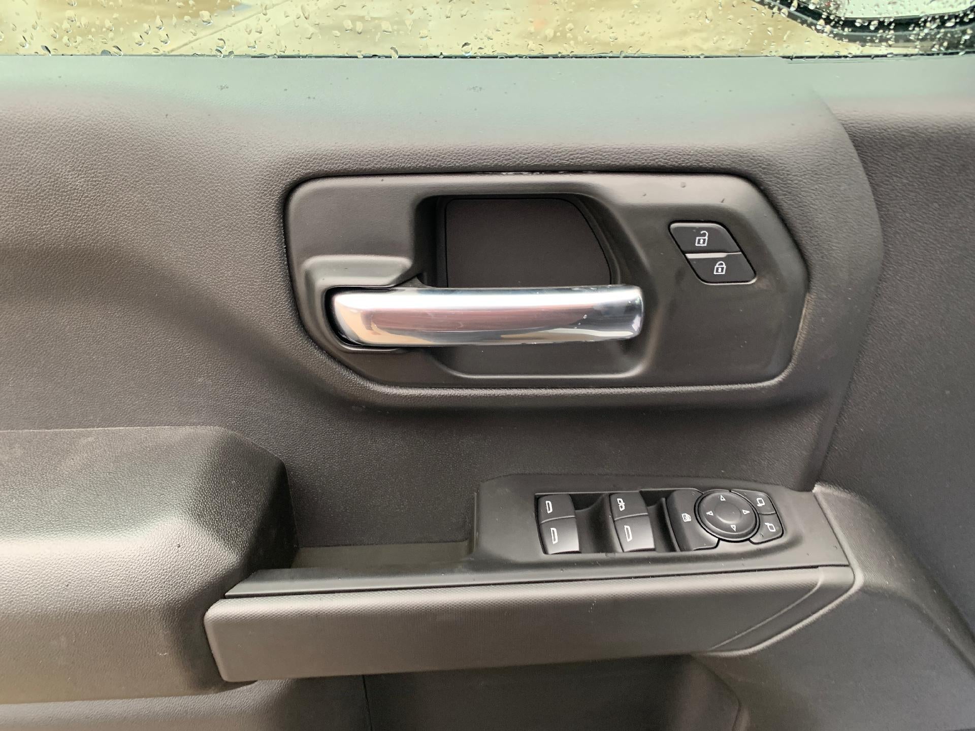 2026 Chevrolet Silverado 1500 LT Crew Cab 4x4