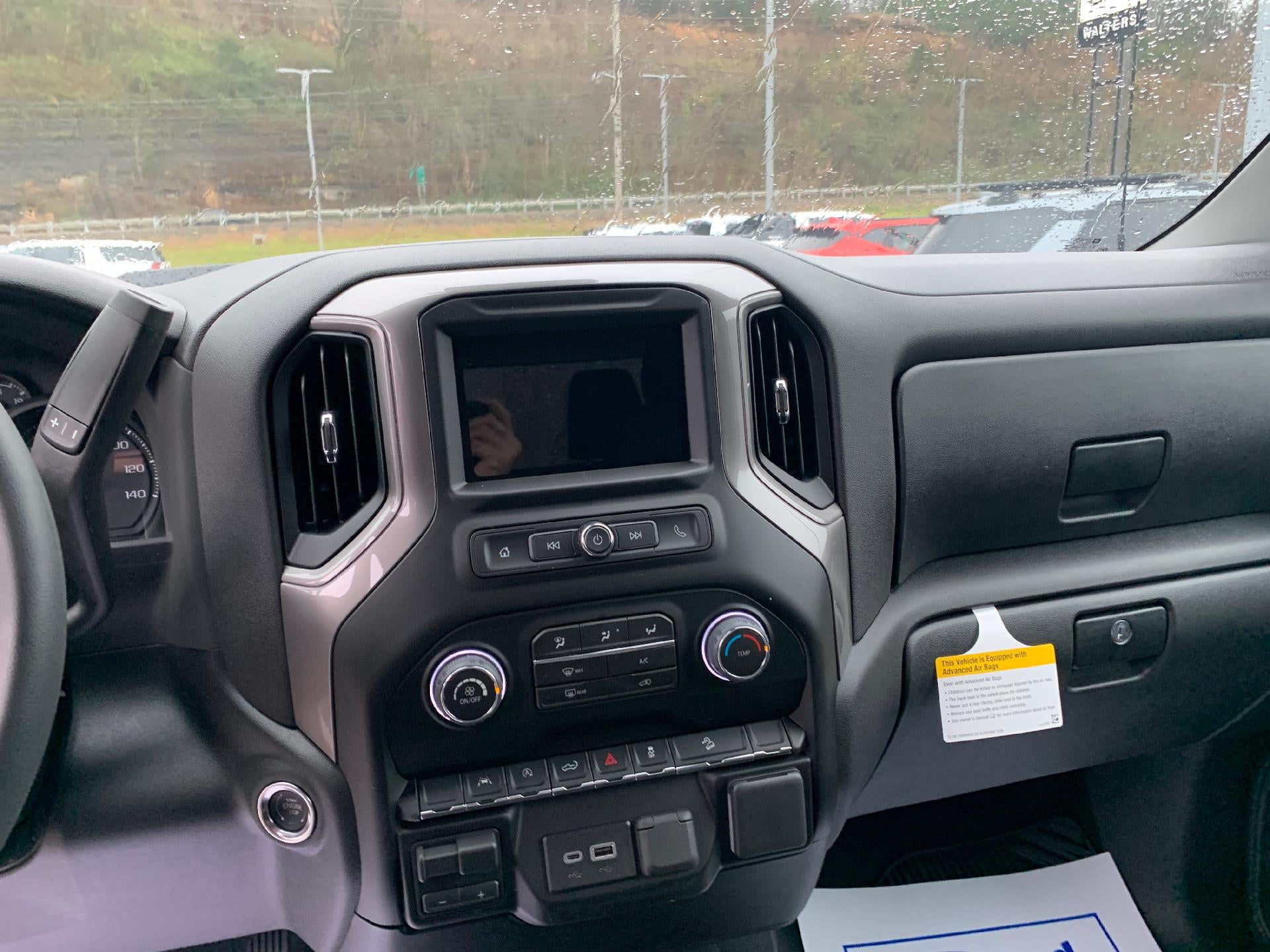 2026 Chevrolet Silverado 1500 LT Crew Cab 4x4