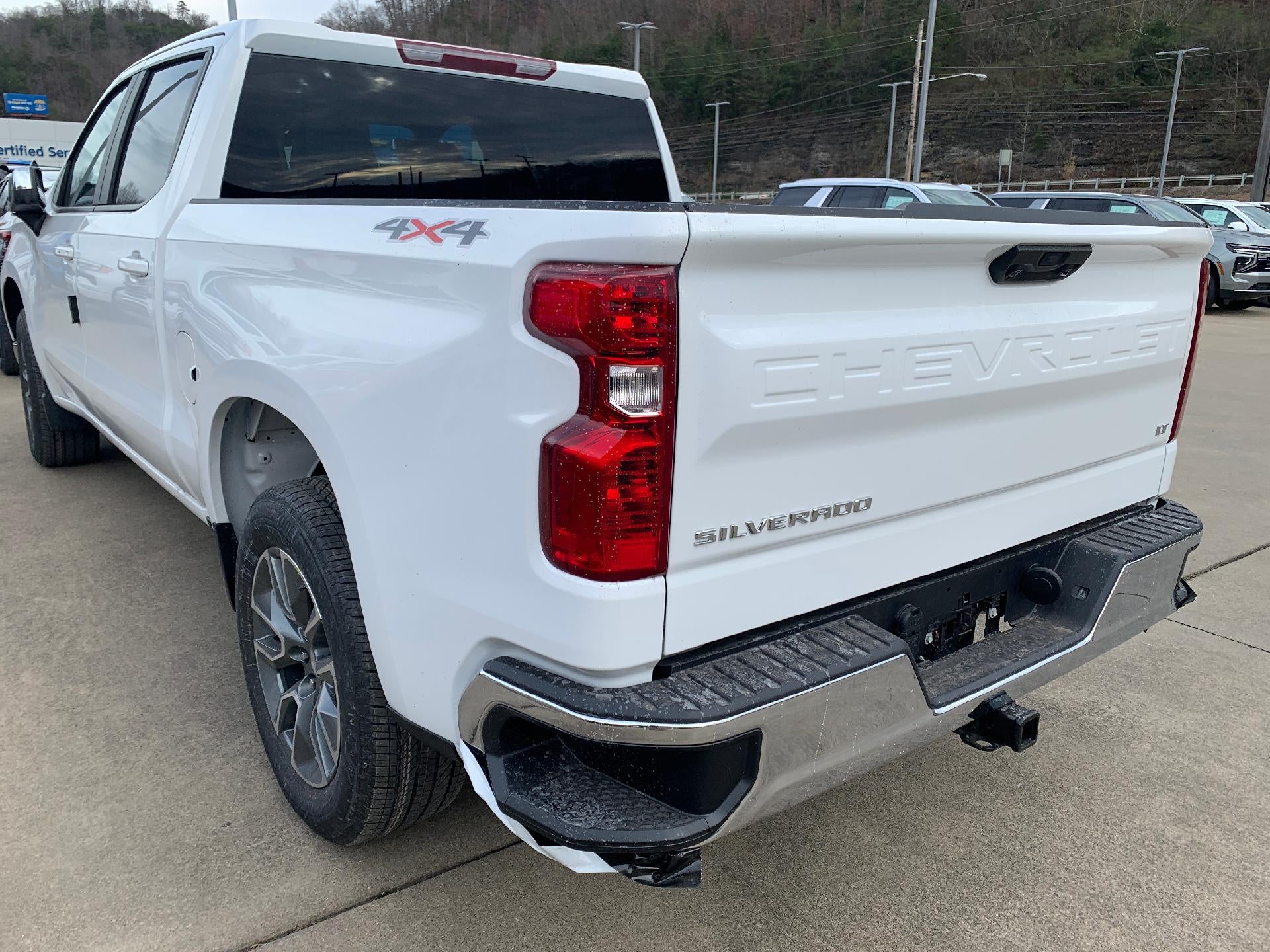2026 Chevrolet Silverado 1500 LT Crew Cab 4x4