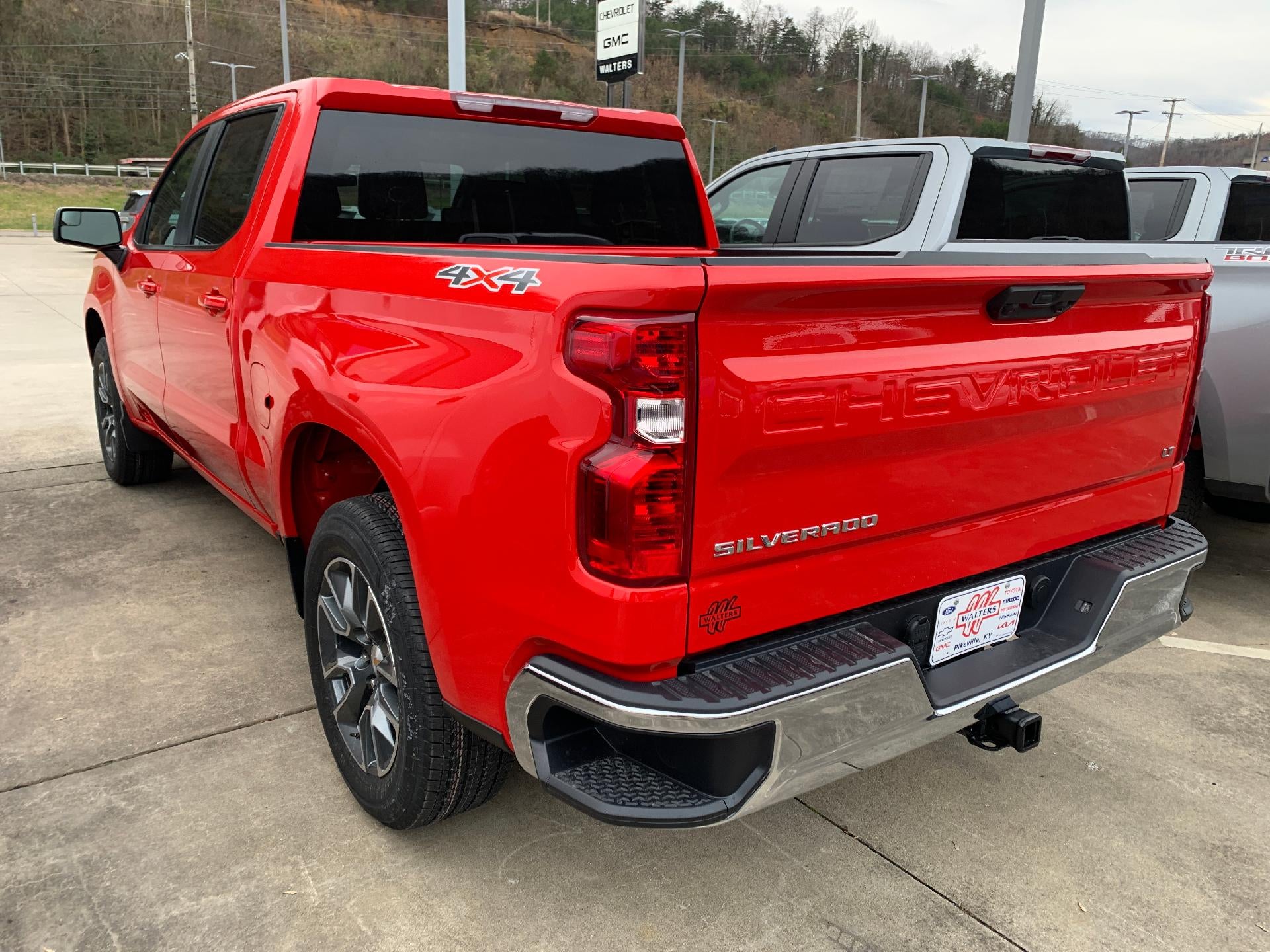2026 Chevrolet Silverado 1500 LT Crew Cab 4x4