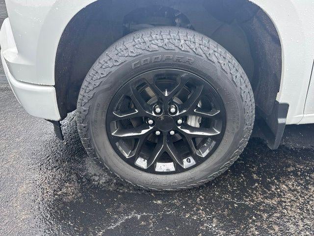 2024 Chevrolet Silverado 1500 Crew Cab Short Box 4-Wheel Drive LT Trail Boss