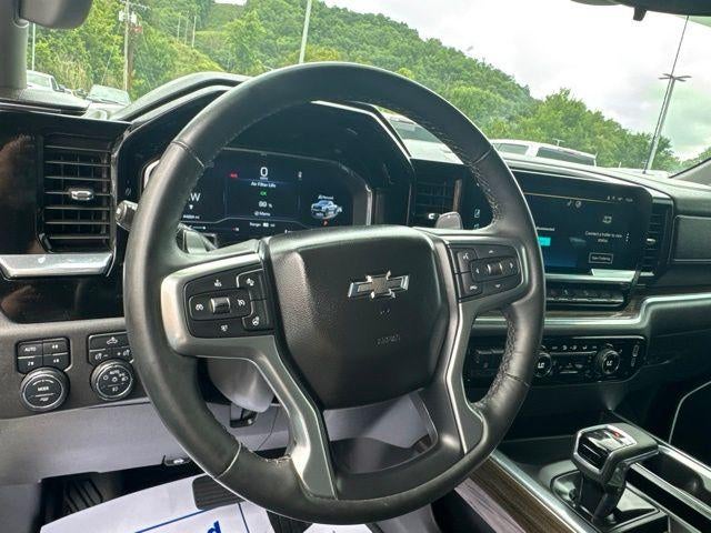 2024 Chevrolet Silverado 1500 Crew Cab Short Box 4-Wheel Drive LT Trail Boss