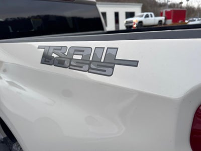 2026 Chevrolet Silverado 1500 Custom Trail Boss Crew Cab 4x4 Z71