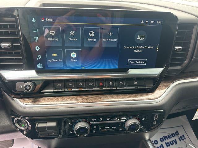 2026 Chevrolet Silverado 1500 Crew Cab Short Box 4-Wheel Drive RST