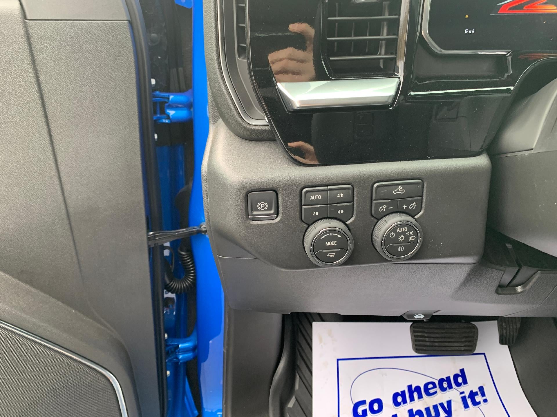 2026 Chevrolet Silverado 1500 RST Crew Cab 4x4 Z71