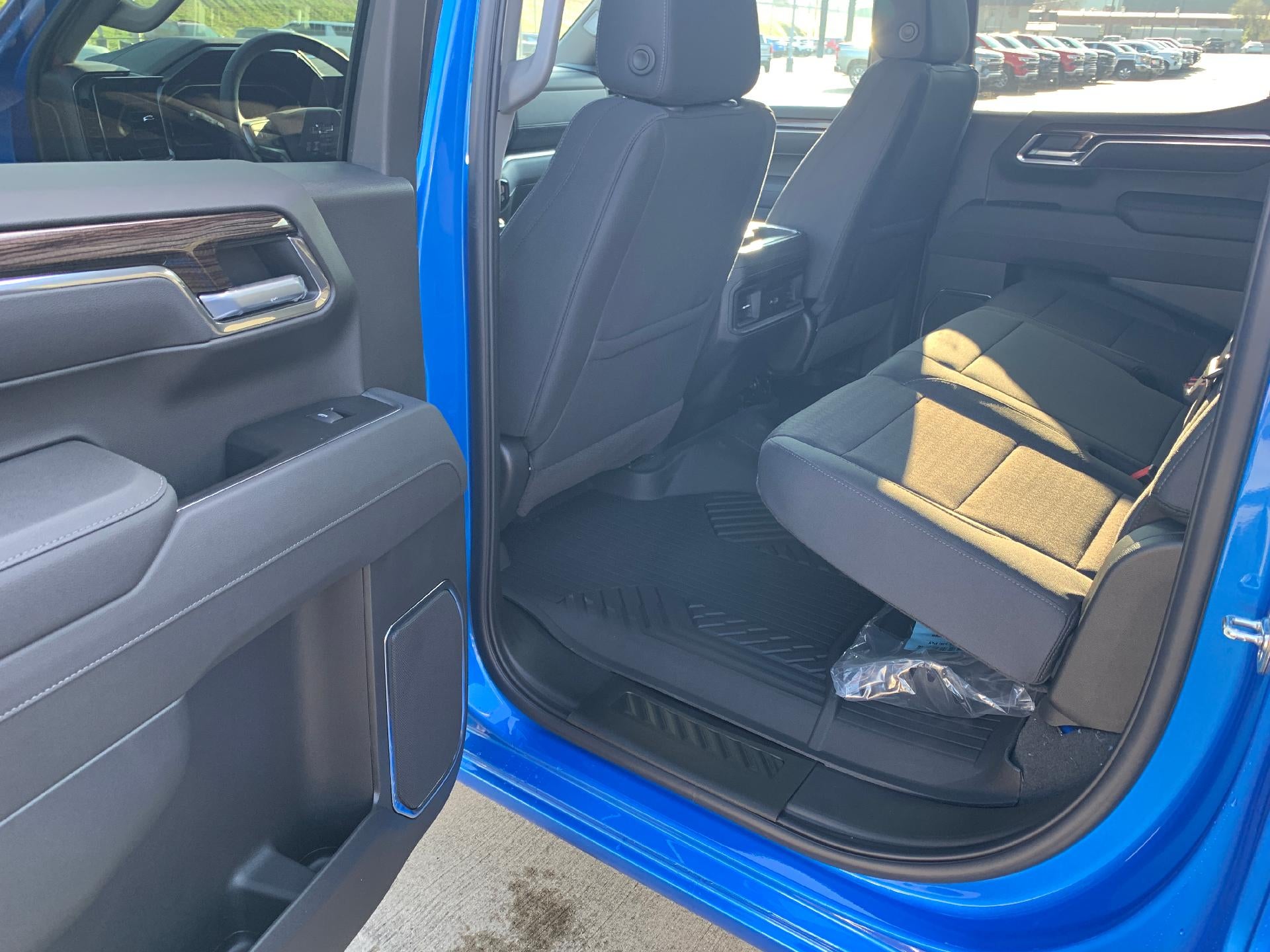 2026 Chevrolet Silverado 1500 RST Crew Cab 4x4 Z71