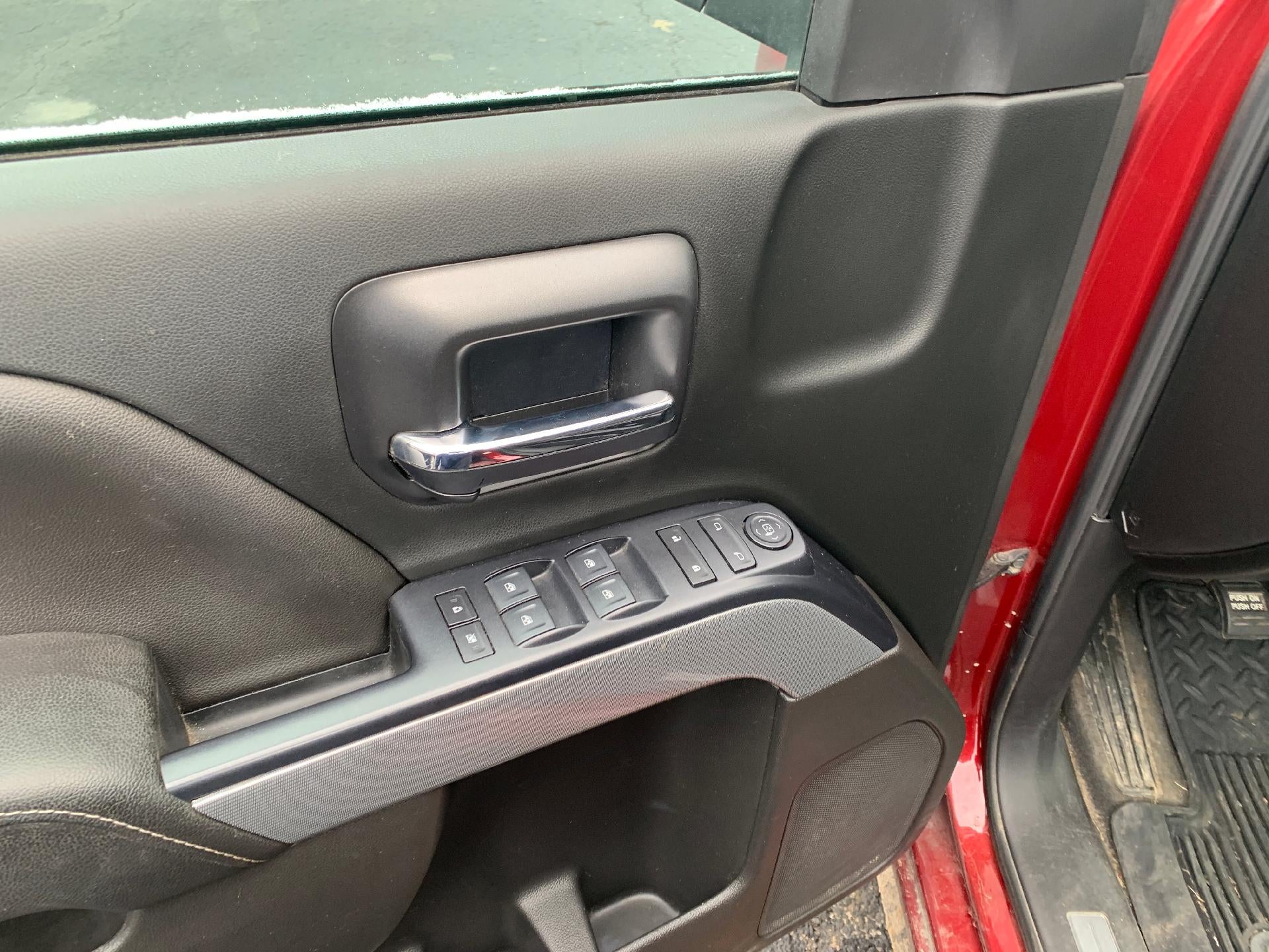 2018 Chevrolet Silverado 1500 Crew Cab Short Box 4-Wheel Drive LT Z71