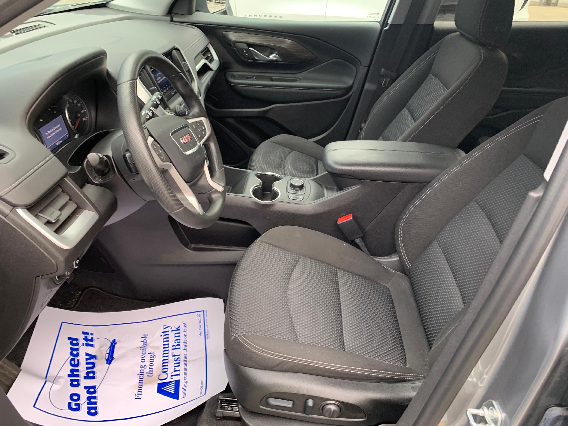 2024 GMC Terrain FWD 4dr SLE