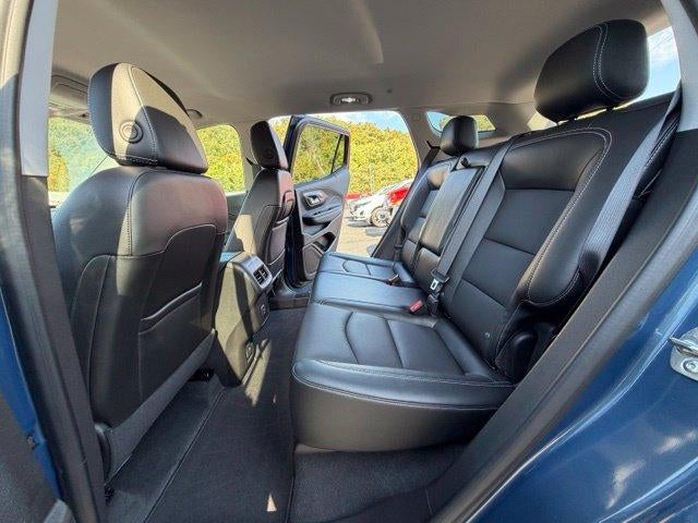 2024 GMC Terrain FWD 4dr SLT