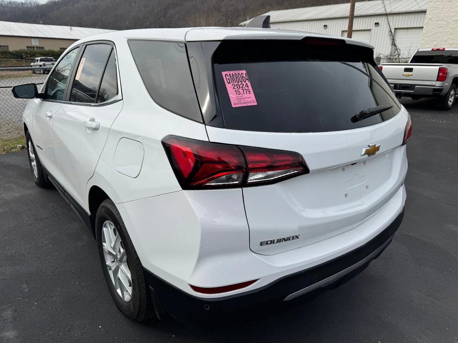 2024 Chevrolet Equinox FWD LT