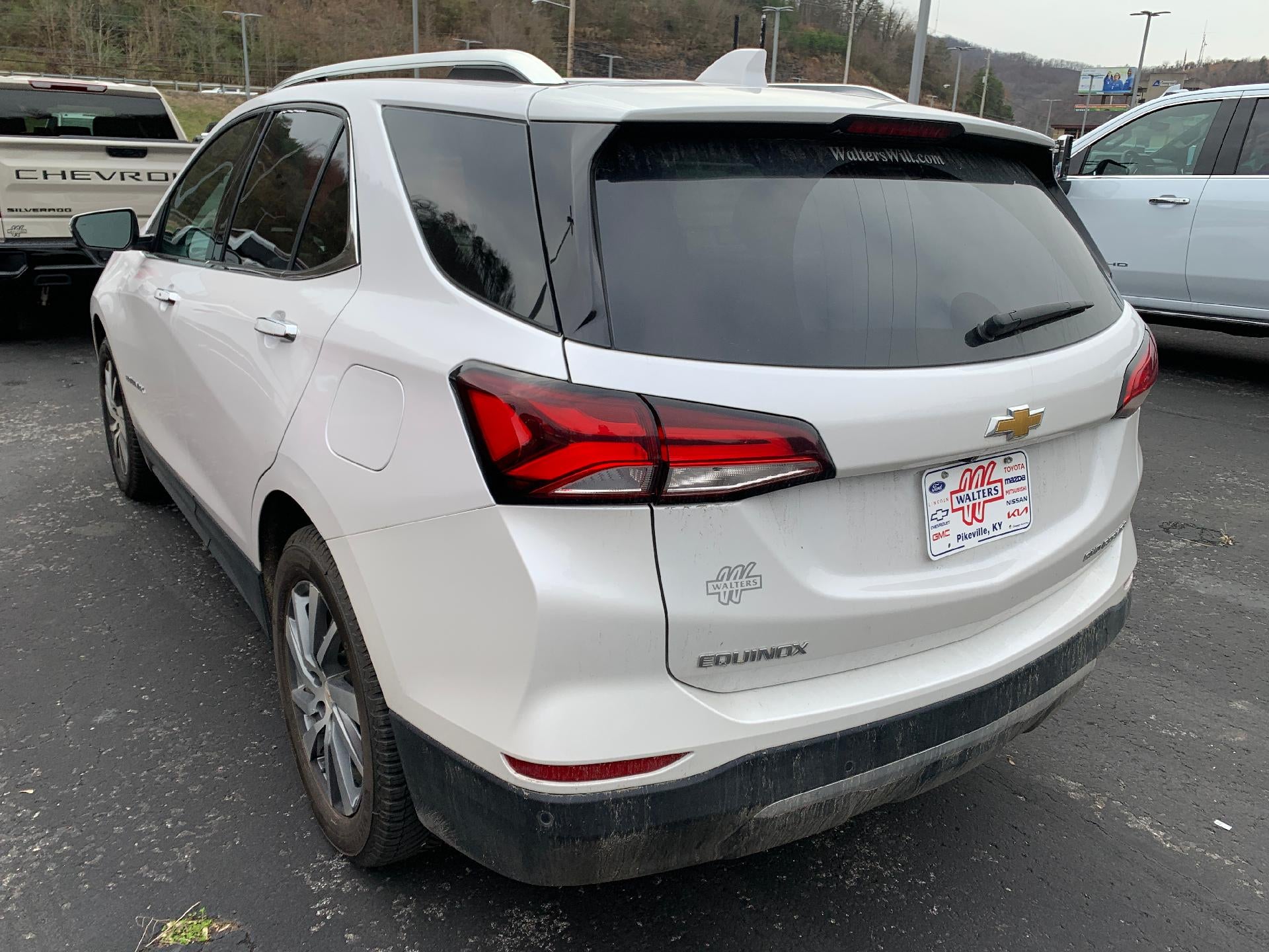 2023 Chevrolet Equinox AWD Premier