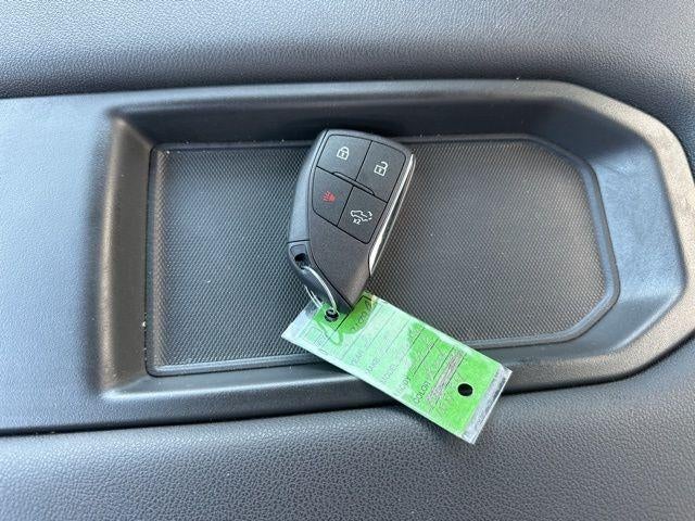 2026 GMC Sierra 1500 Regular Cab Standard Box 4-Wheel Drive Pro