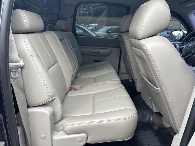 2011 GMC Sierra 1500 Crew Cab Short Box 4-Wheel Drive SLE