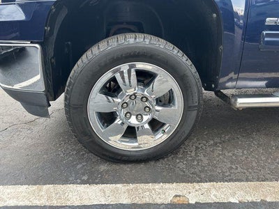 2011 GMC Sierra 1500 Crew Cab Short Box 4-Wheel Drive SLE