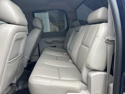 2011 GMC Sierra 1500 Crew Cab Short Box 4-Wheel Drive SLE