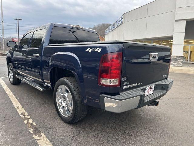 2011 GMC Sierra 1500 Crew Cab Short Box 4-Wheel Drive SLE