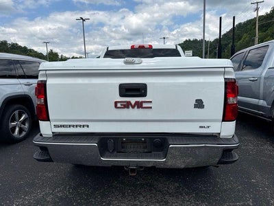 2015 GMC Sierra 1500 Crew Cab Short Box 4-Wheel Drive SLT