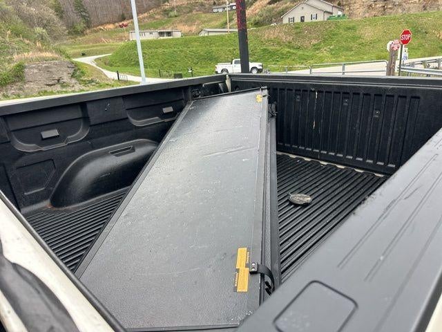 2014 GMC Sierra 1500 Crew Cab Short Box 4-Wheel Drive SLT