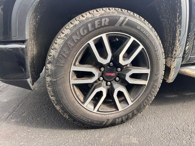2021 GMC Sierra 1500 Crew Cab Standard Box 4-Wheel Drive AT4