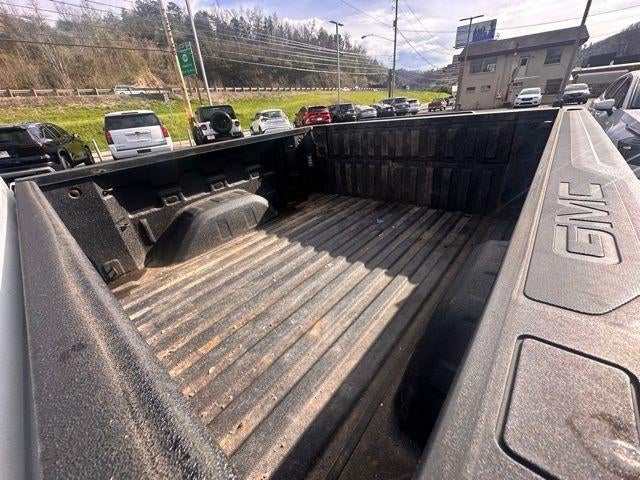 2022 GMC Sierra 1500 Crew Cab Short Box 4-Wheel Drive Elevation 3SB